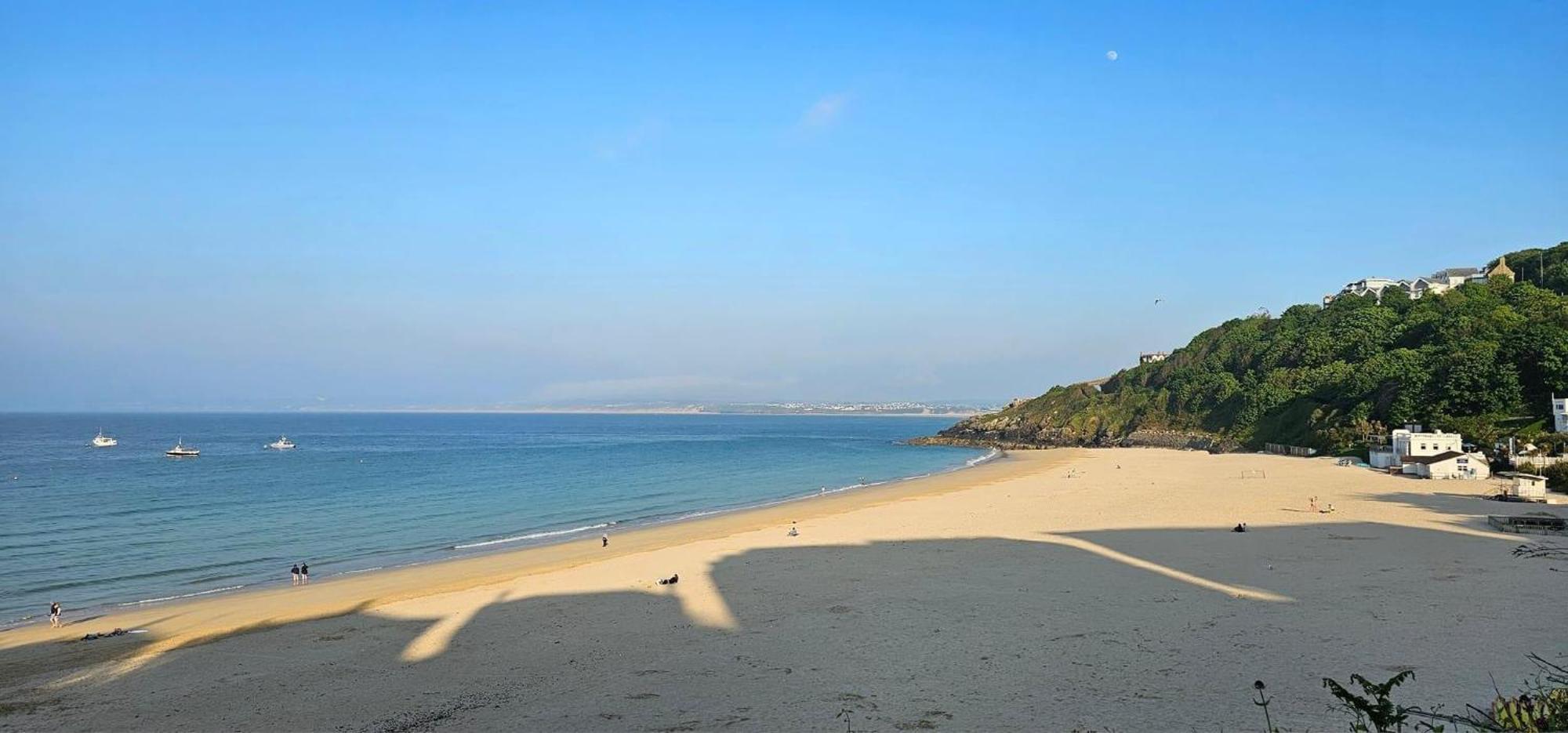 Cozy Coastal Lodge In Hayle Bagian luar foto