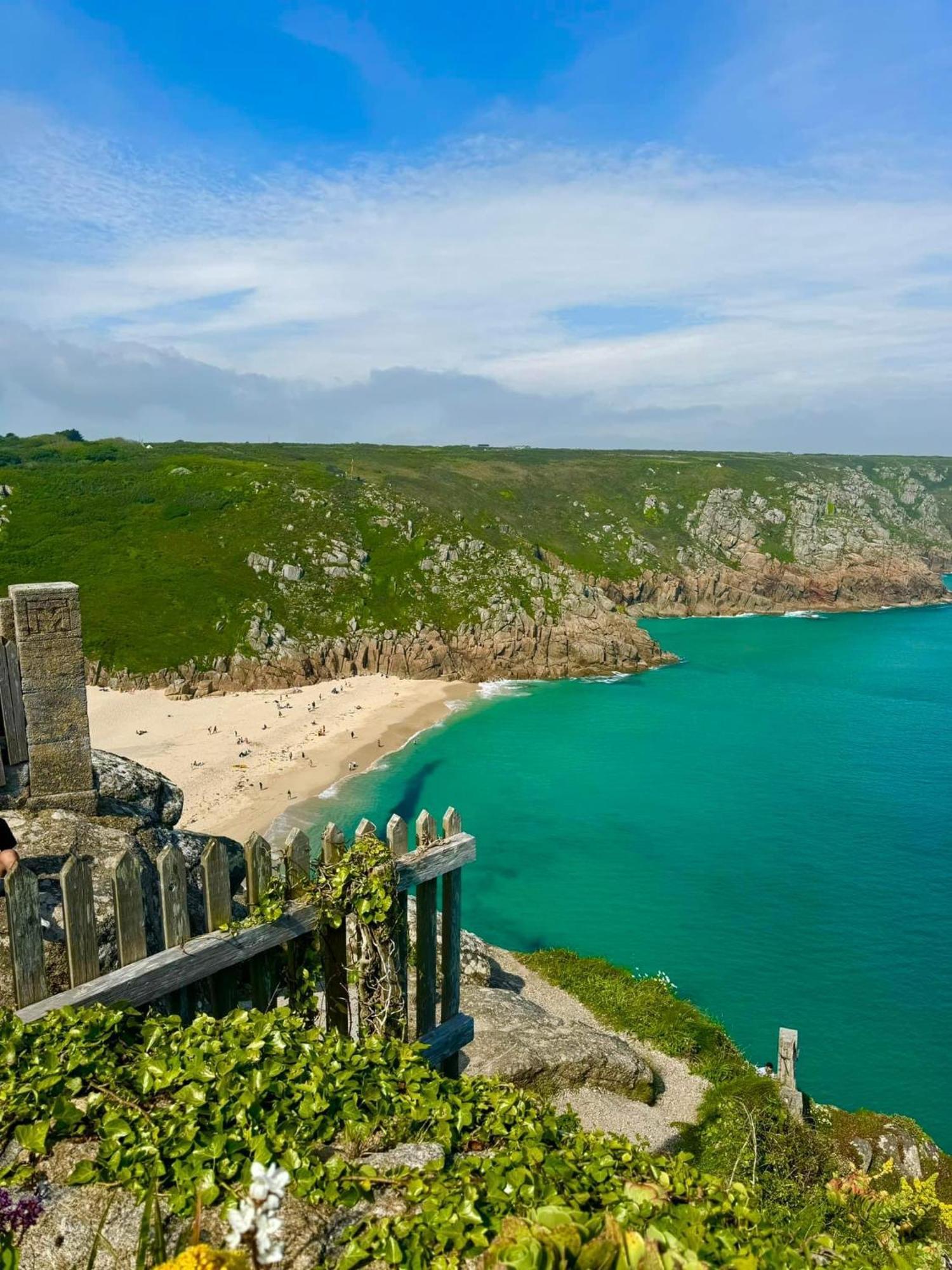 Cozy Coastal Lodge In Hayle Bagian luar foto